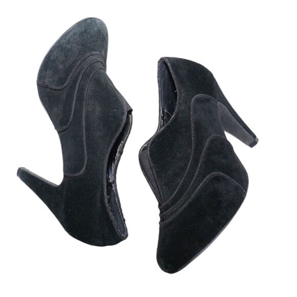 Steve Madden Kathy Black Suede Ankle Booties, Size 8 - Picture 1 of 8